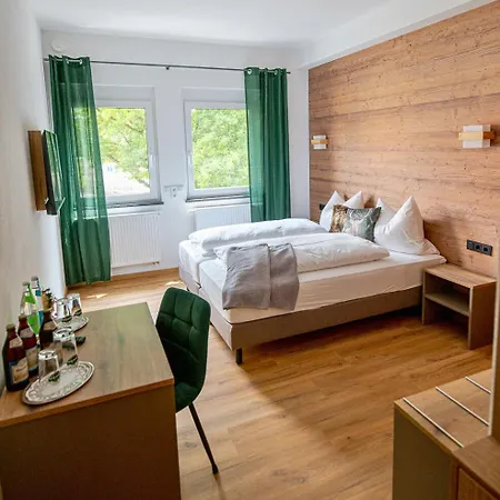 Schmitt Bräu - Und Brauereigasthof * Schesslitz